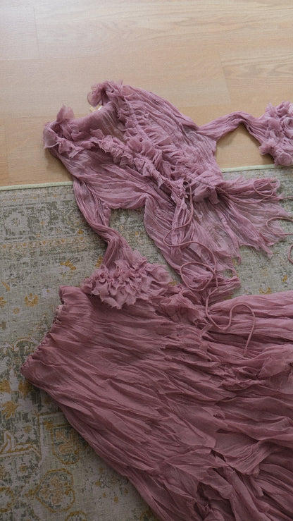 Dusty pink fairytale ruffle set: blouse & ruffled skirt (M)