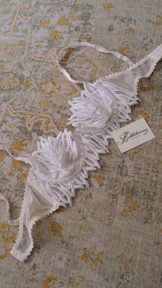 Vintage French swan bra (34A/75A)