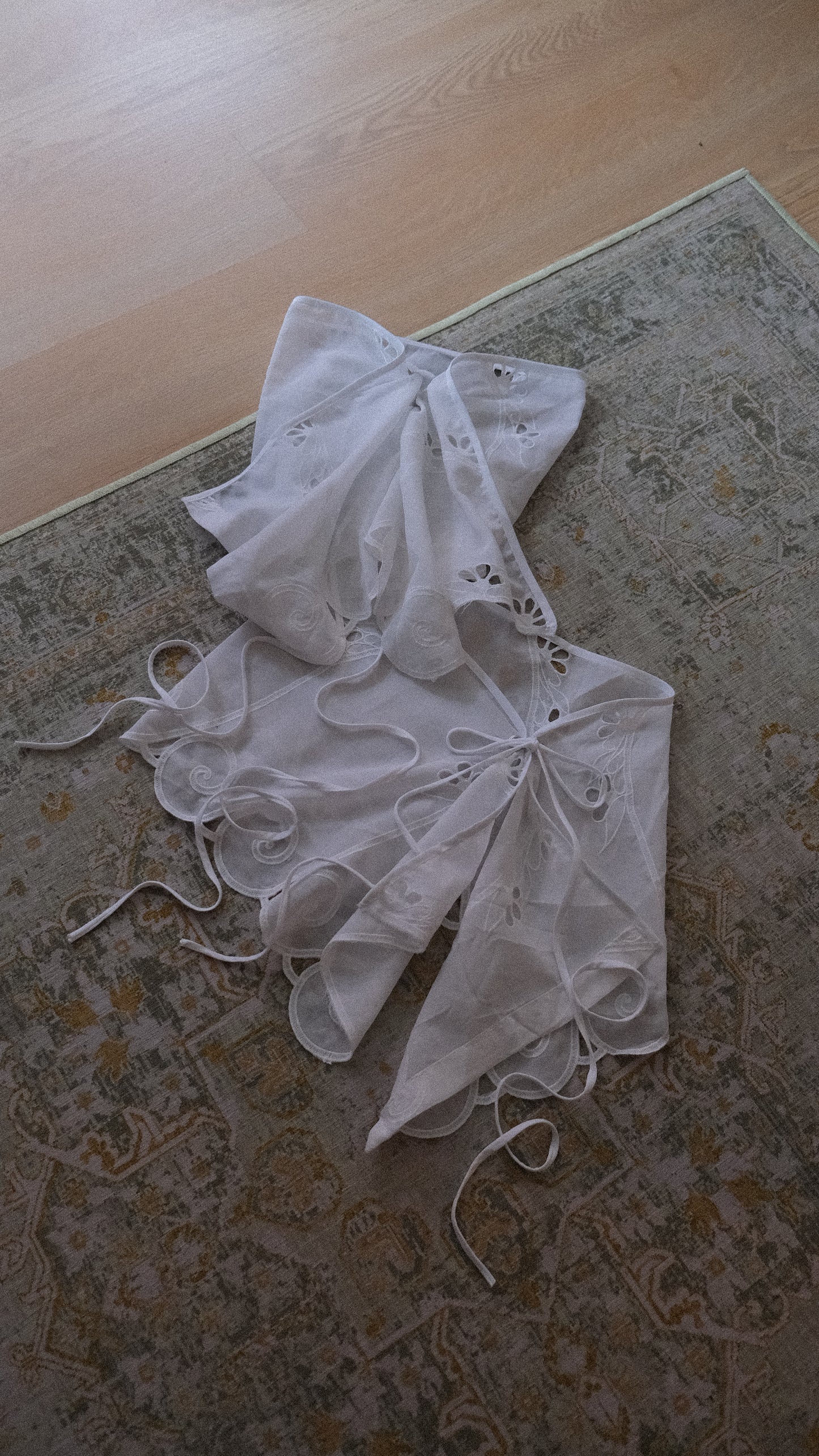 One of one lace 2 piece set (S)