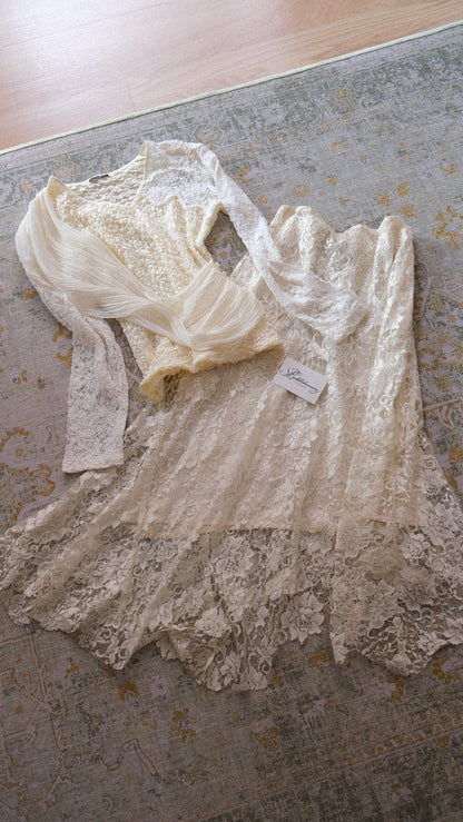 Vintage Italian ivory lace asymmetrical skirt