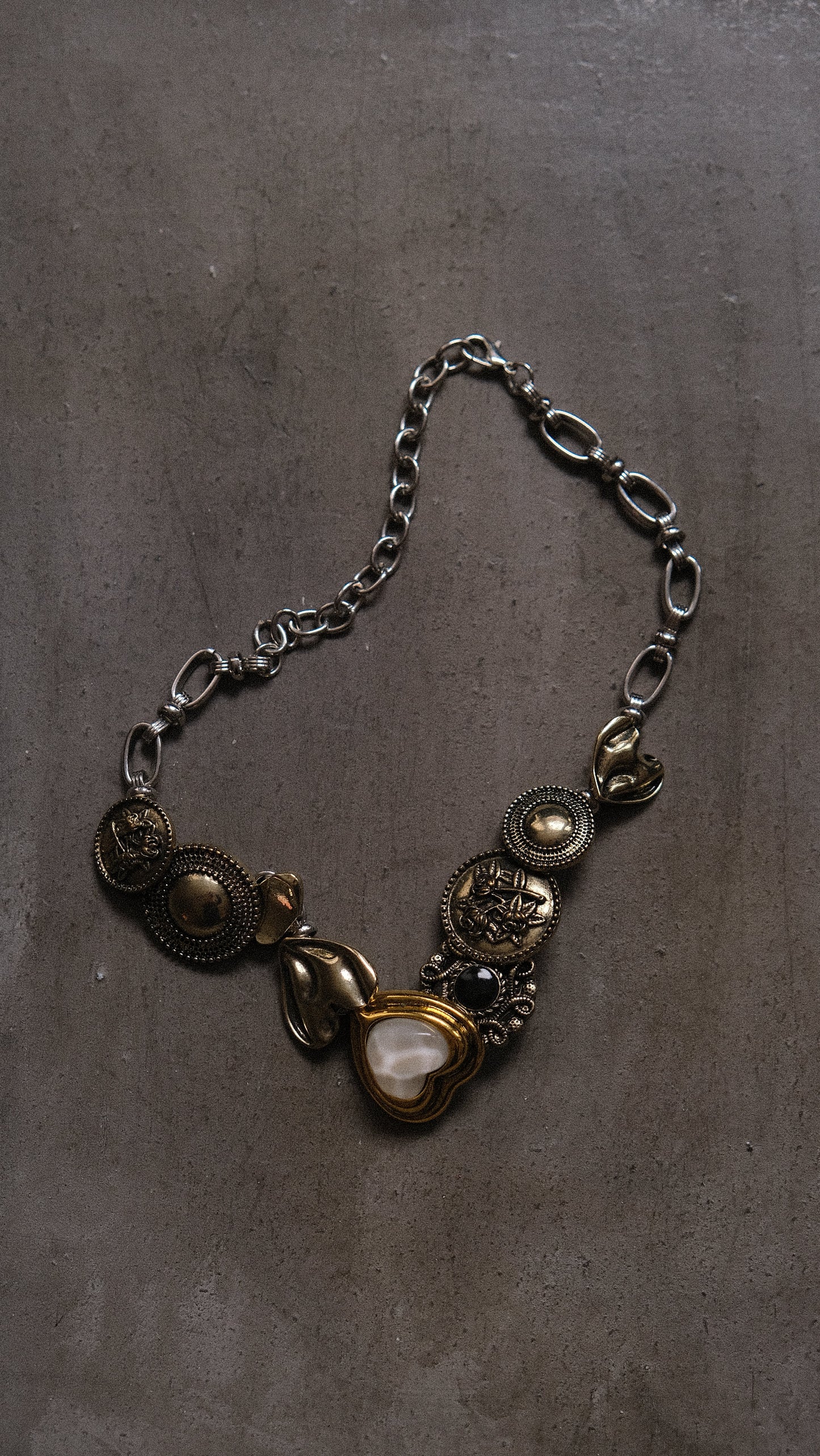 Vintage Ocean’s Deep choker