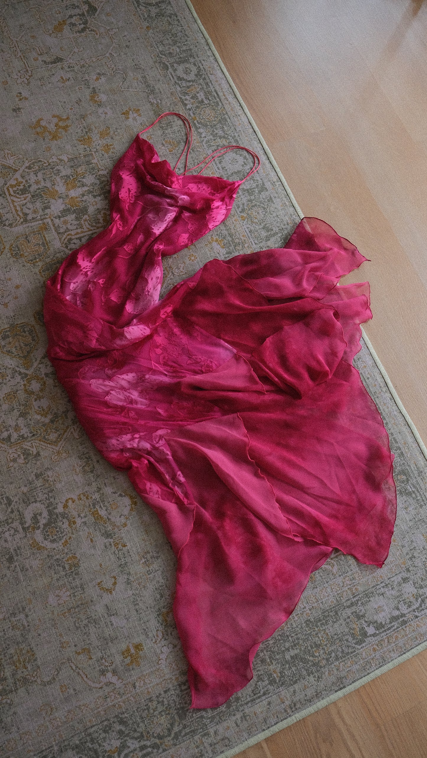Vintage Spanish pink floral dress (S/M)