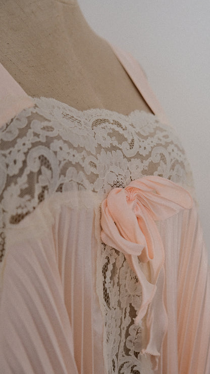 Vintage French pleated babydoll (M, M/L)