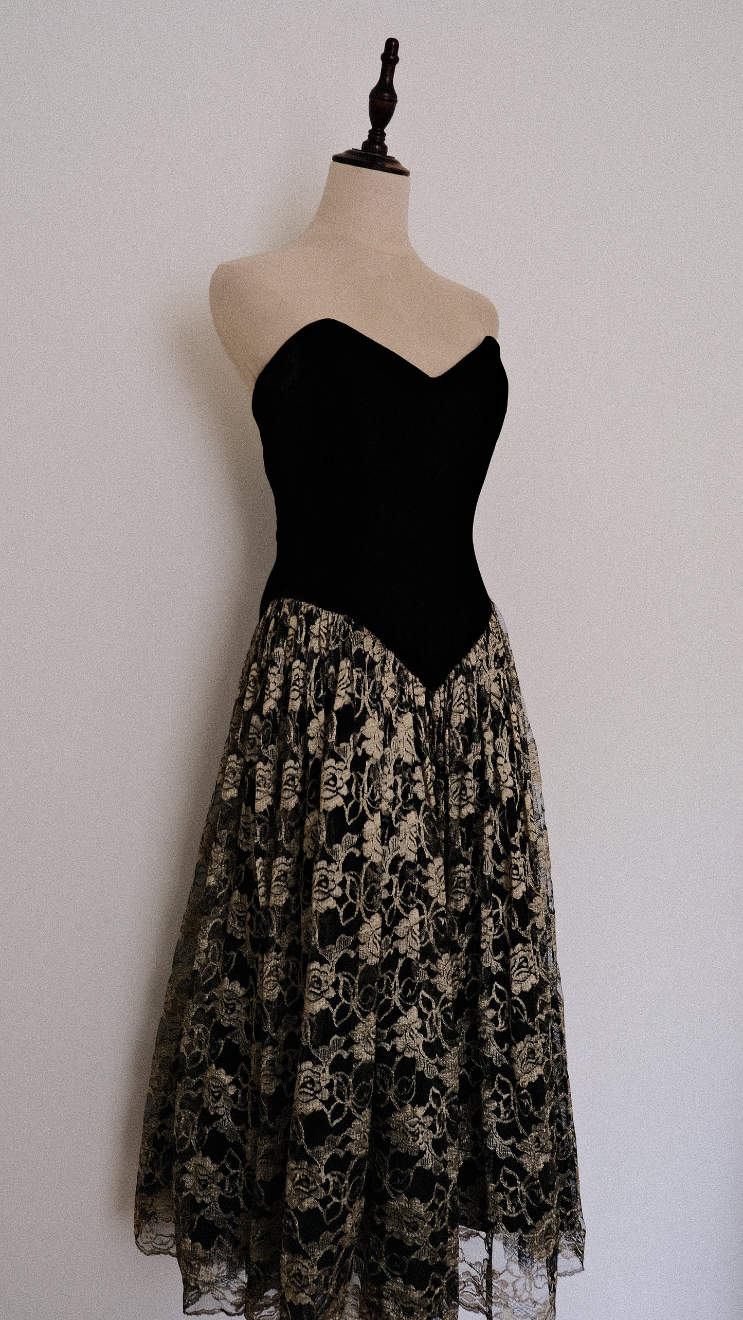 Baroque Rose dress (S/M)