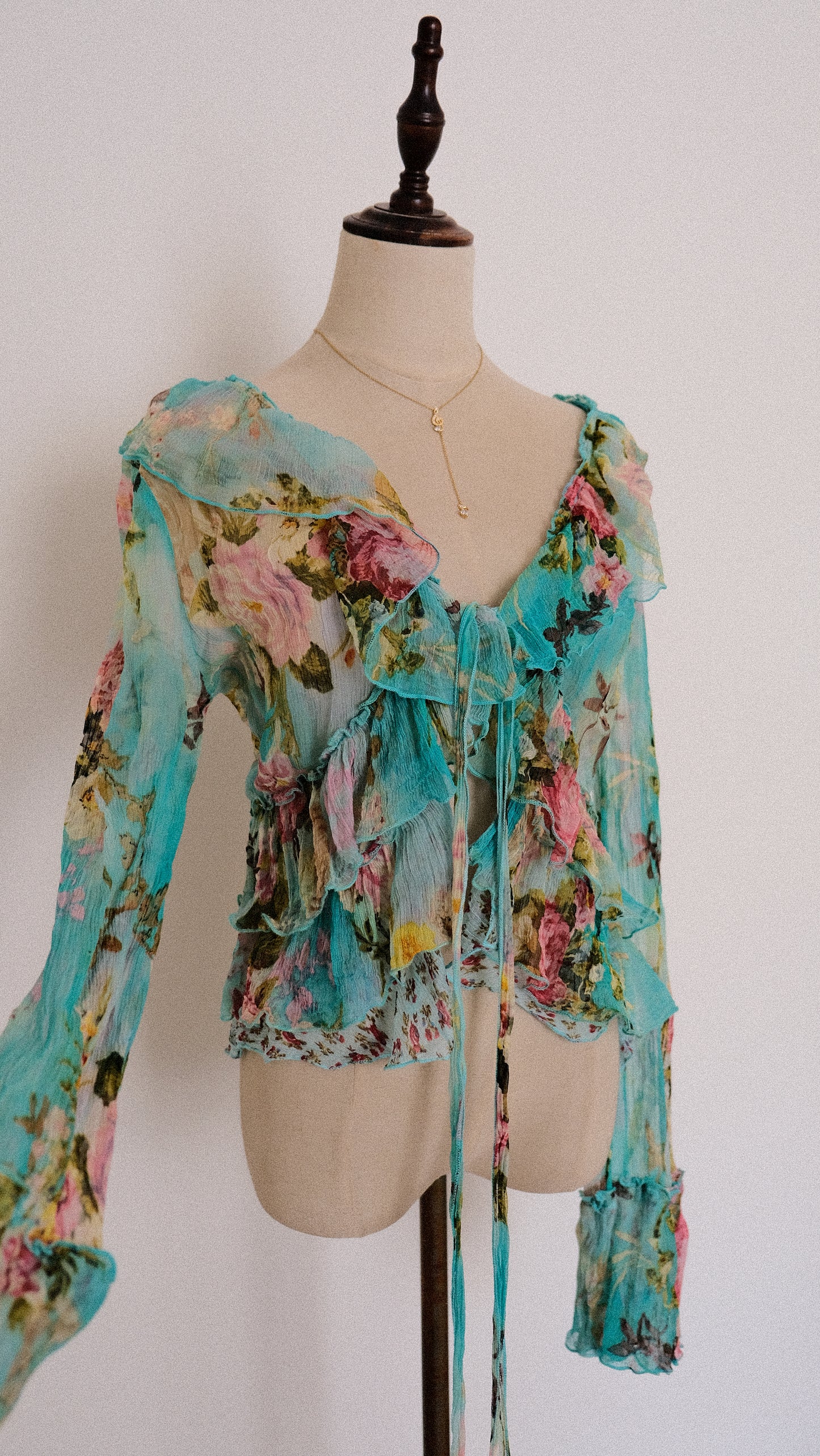 Vintage French Floral blouse (M)