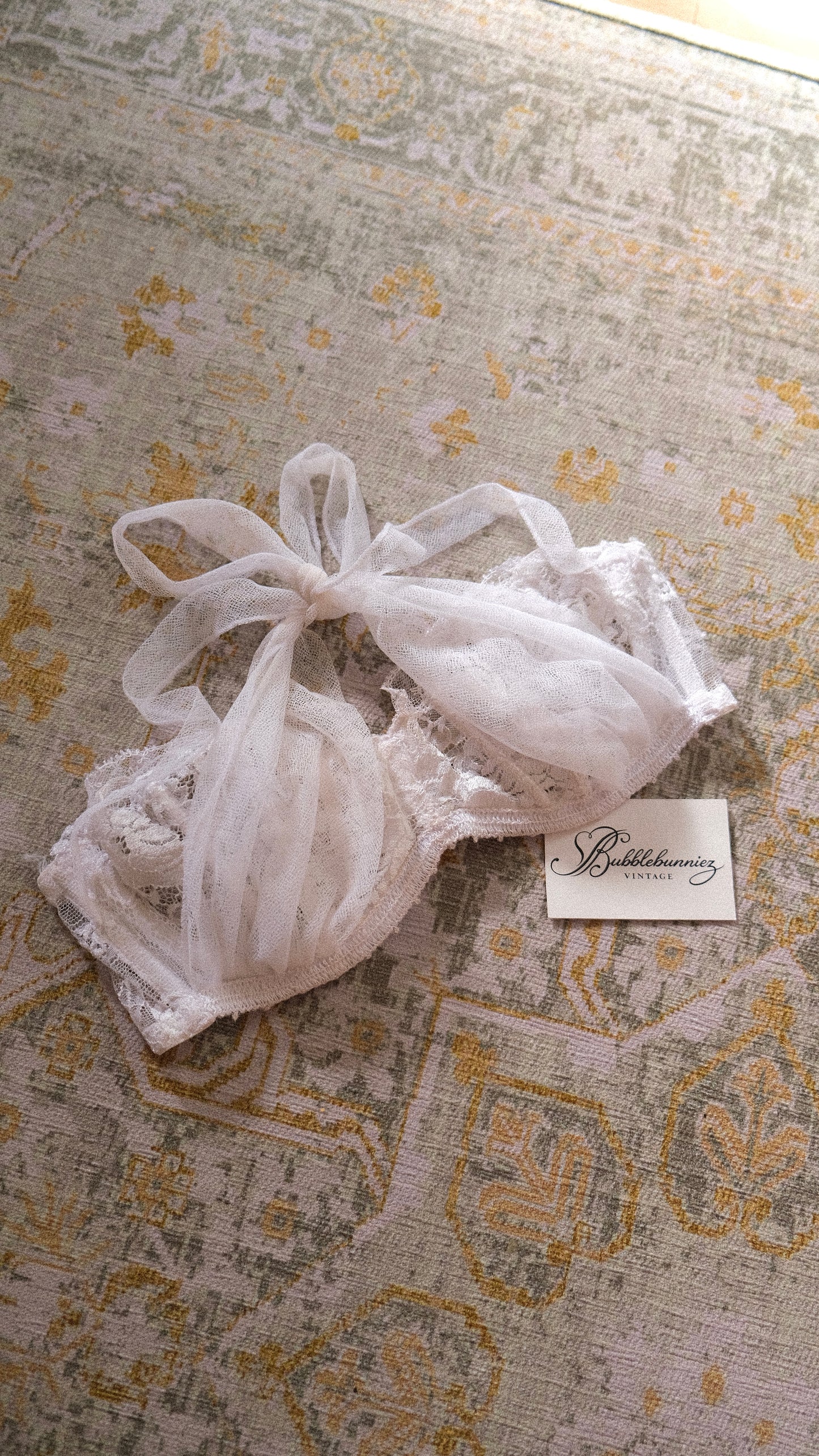 Vintage La Perla white ribbon bra (36B/80B)