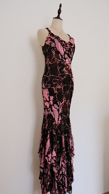 Romance flutter dress (M)