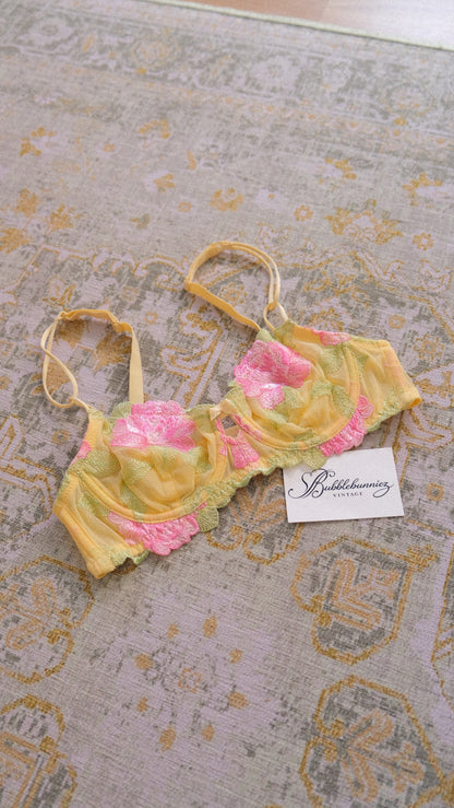 Vintage French yellow & pink bra (70A/32A)