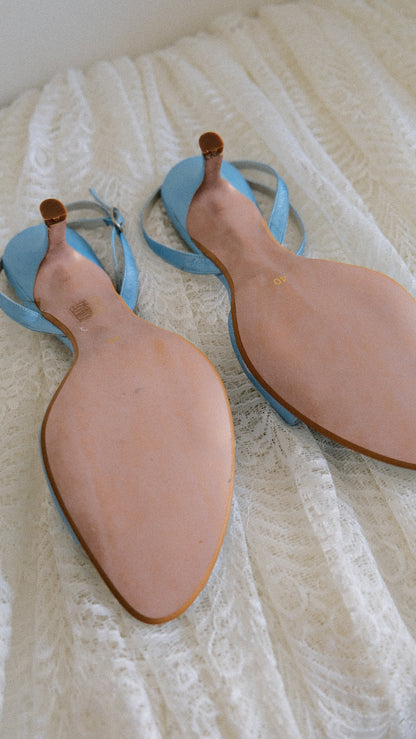 Gino Vaello ocean blue kitten heels (40)