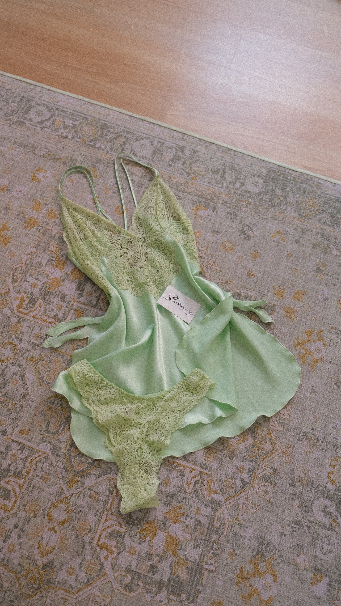Mint green 2 piece lingerie set (M)