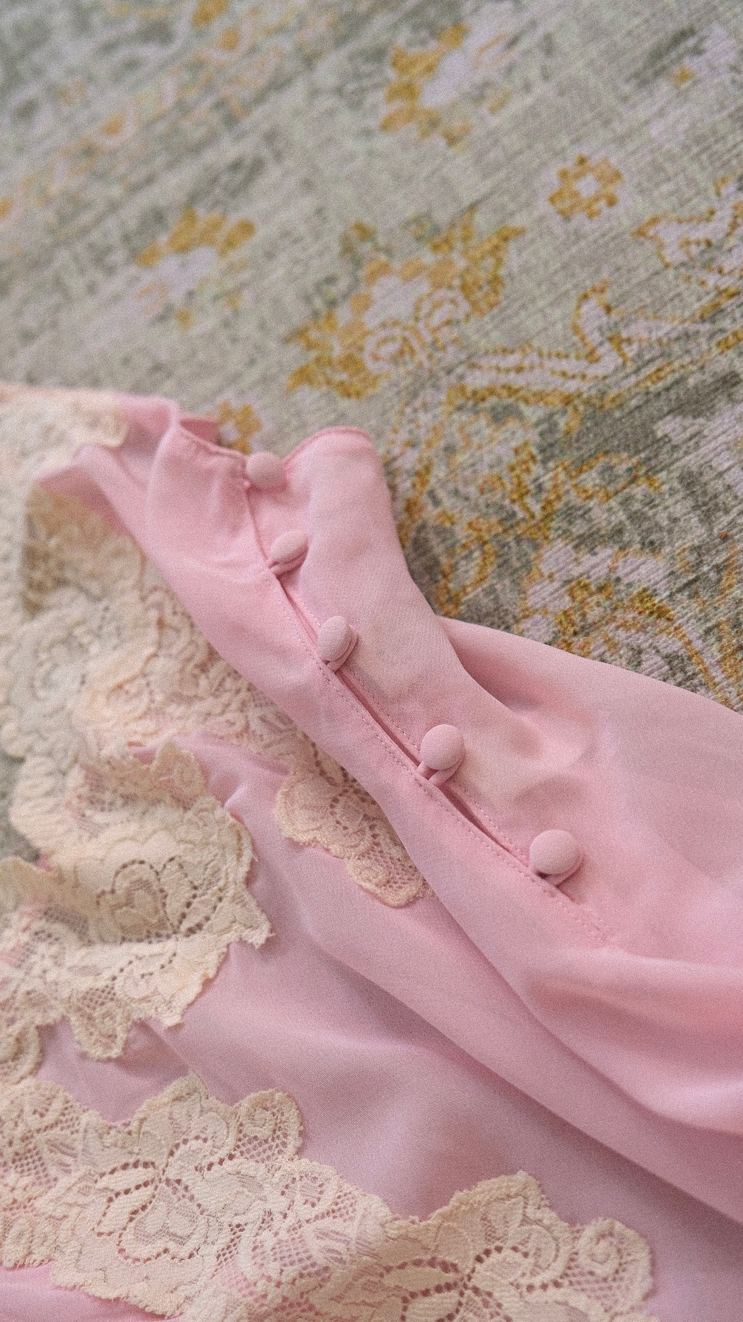 Vintage layered pink babydoll (M)
