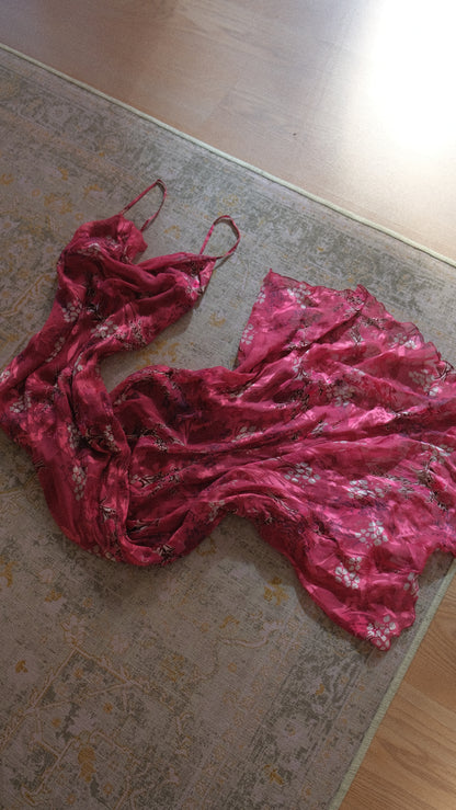 Vintage raspberry pink floral dress (S-M)