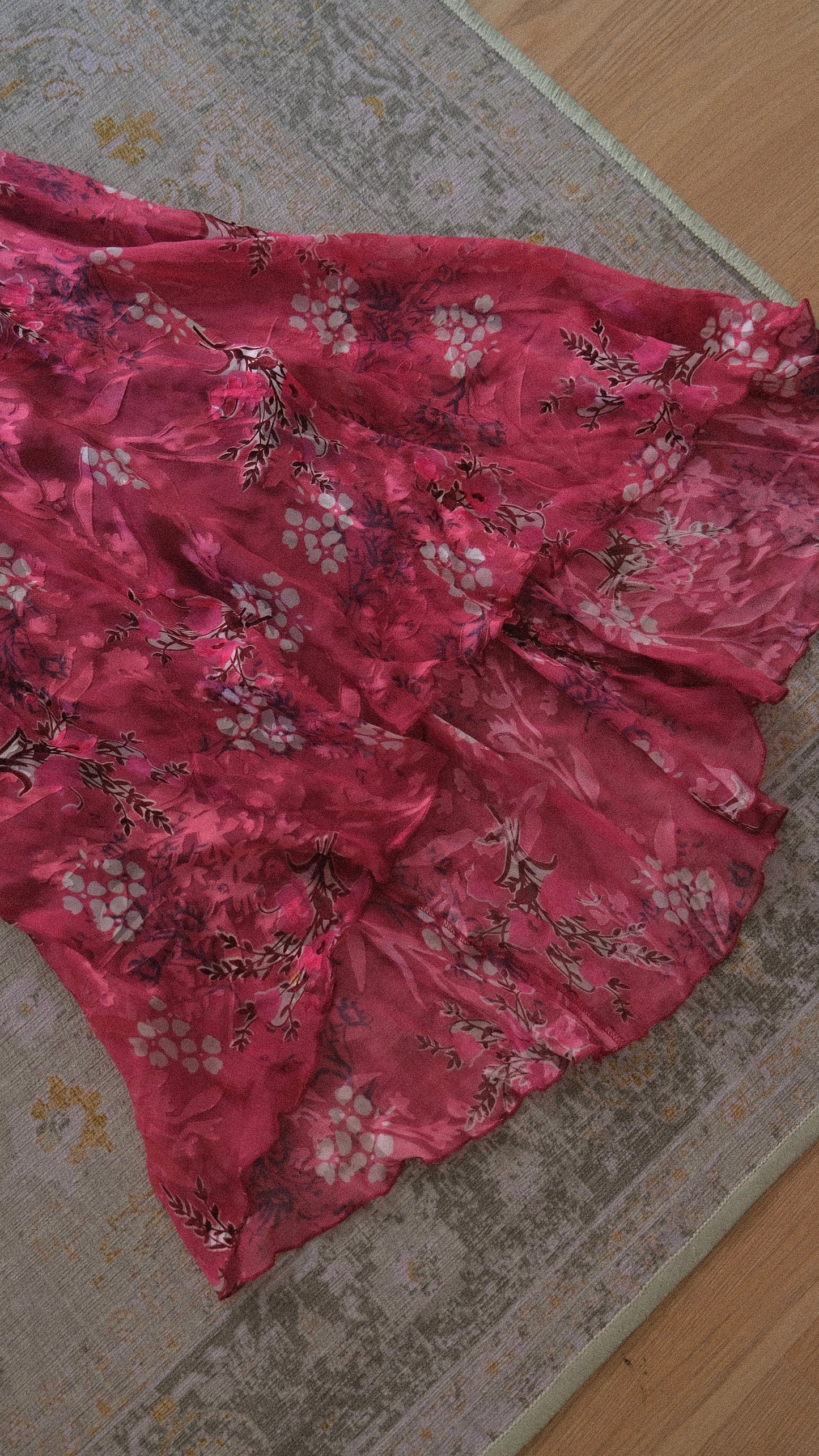 Vintage raspberry pink floral dress (S-M)