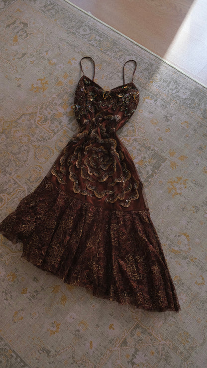 Vintage dark brown rose dress (M)