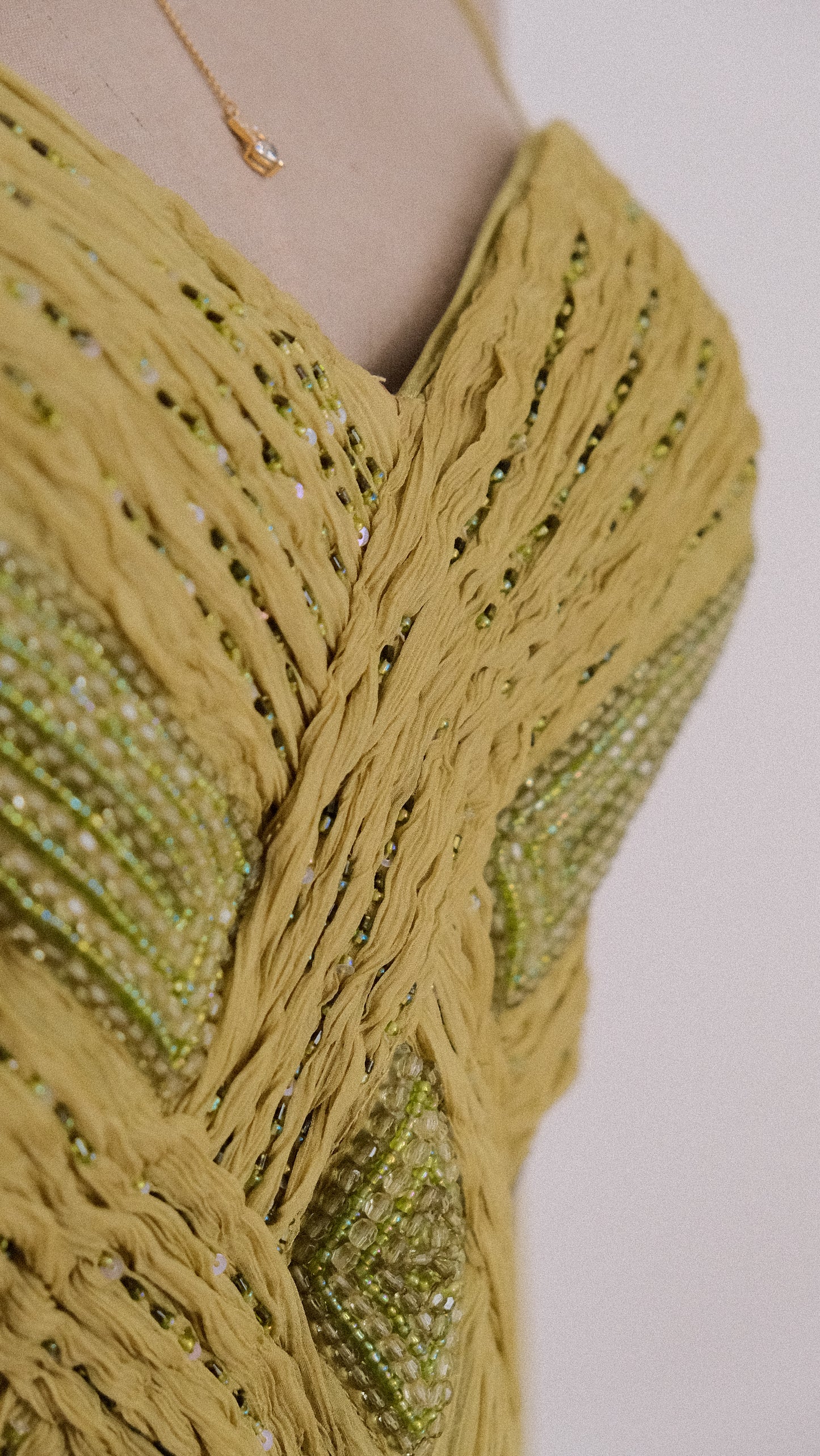 Olive dream dress (M, M/L)