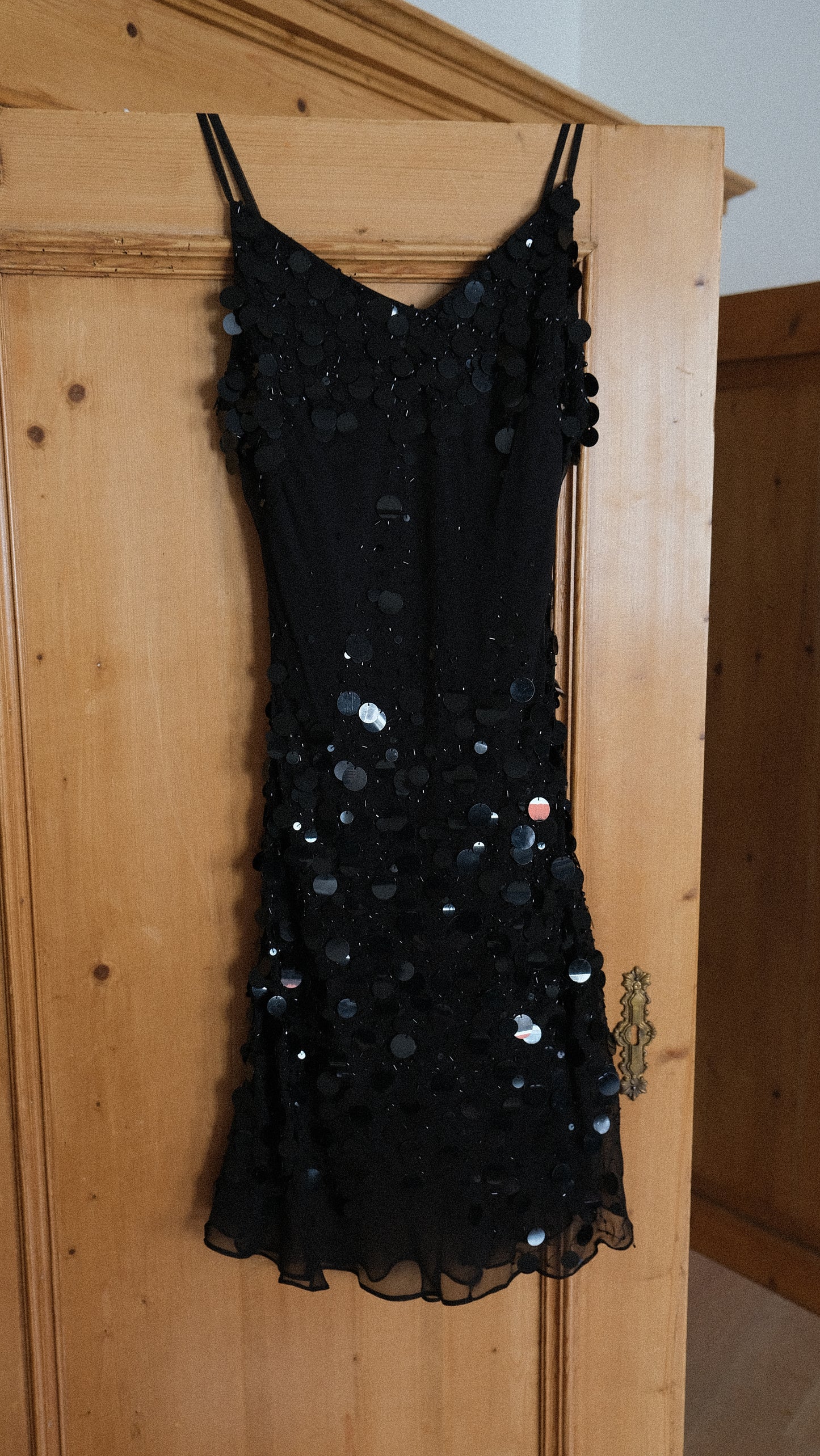 Yve London sequin dress (S-M)