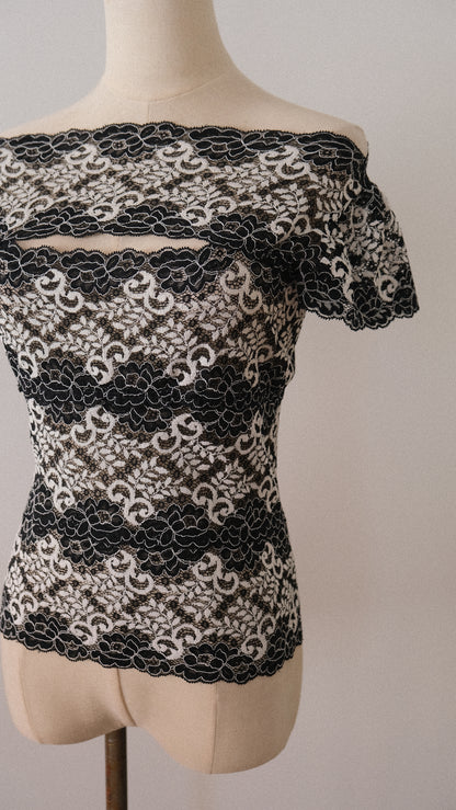 Chantal Thomass lace top with cutout (S-M)
