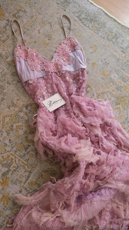 Vintage lilac flamingo ruffle dress (S-M)