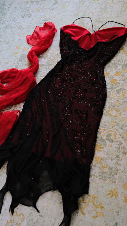 Crimson Rose dress (S/M, M)