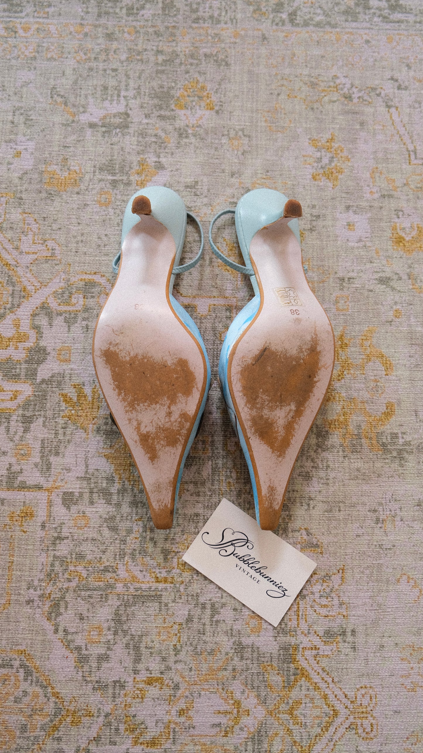 Vintage baby blue floral kitten heels (37)