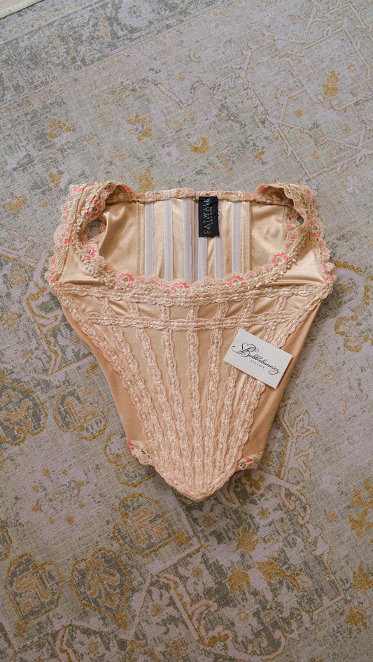 Vintage English designer creme bustier (S-M)
