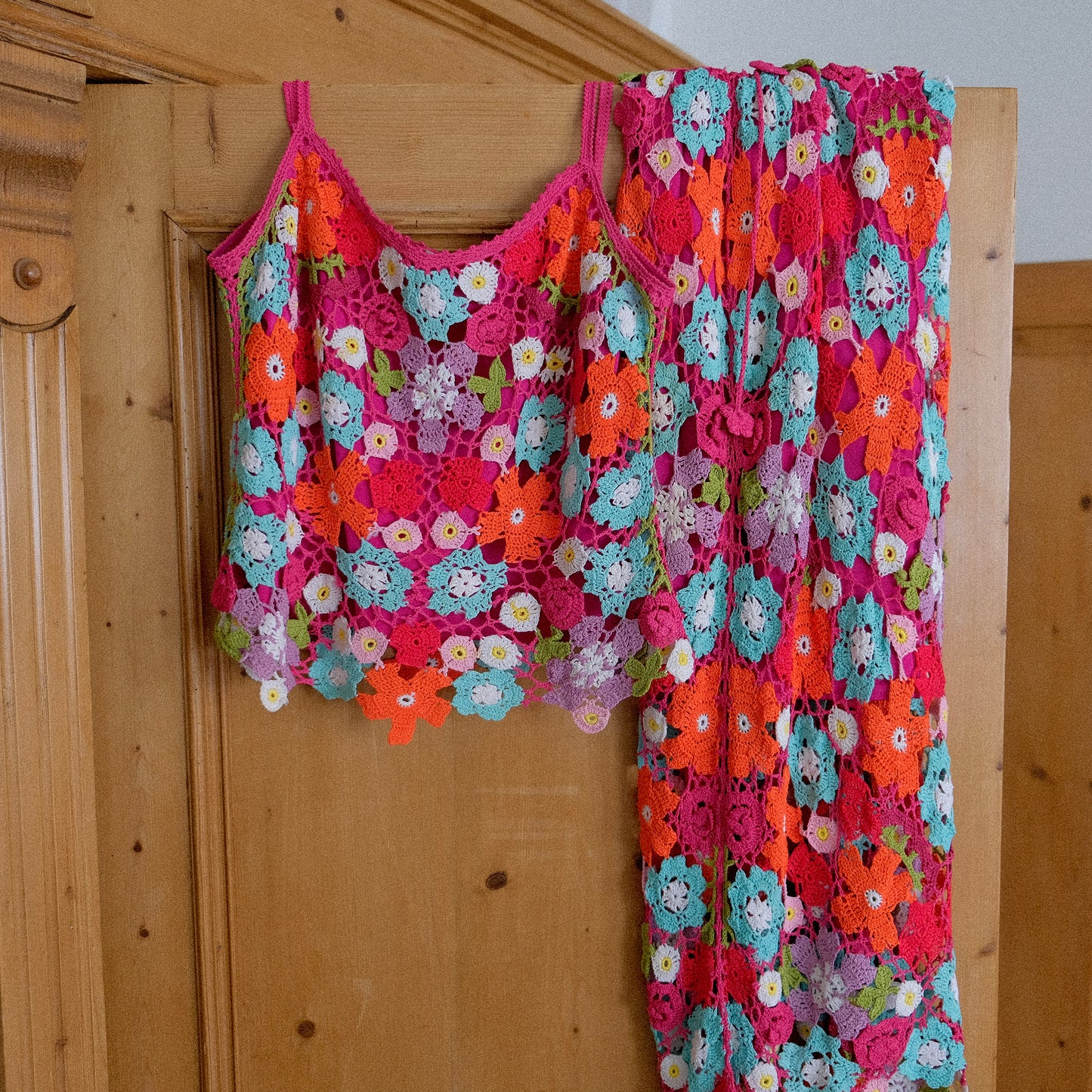 Rare vintage Karen Millen floral 2 piece set (S-M)