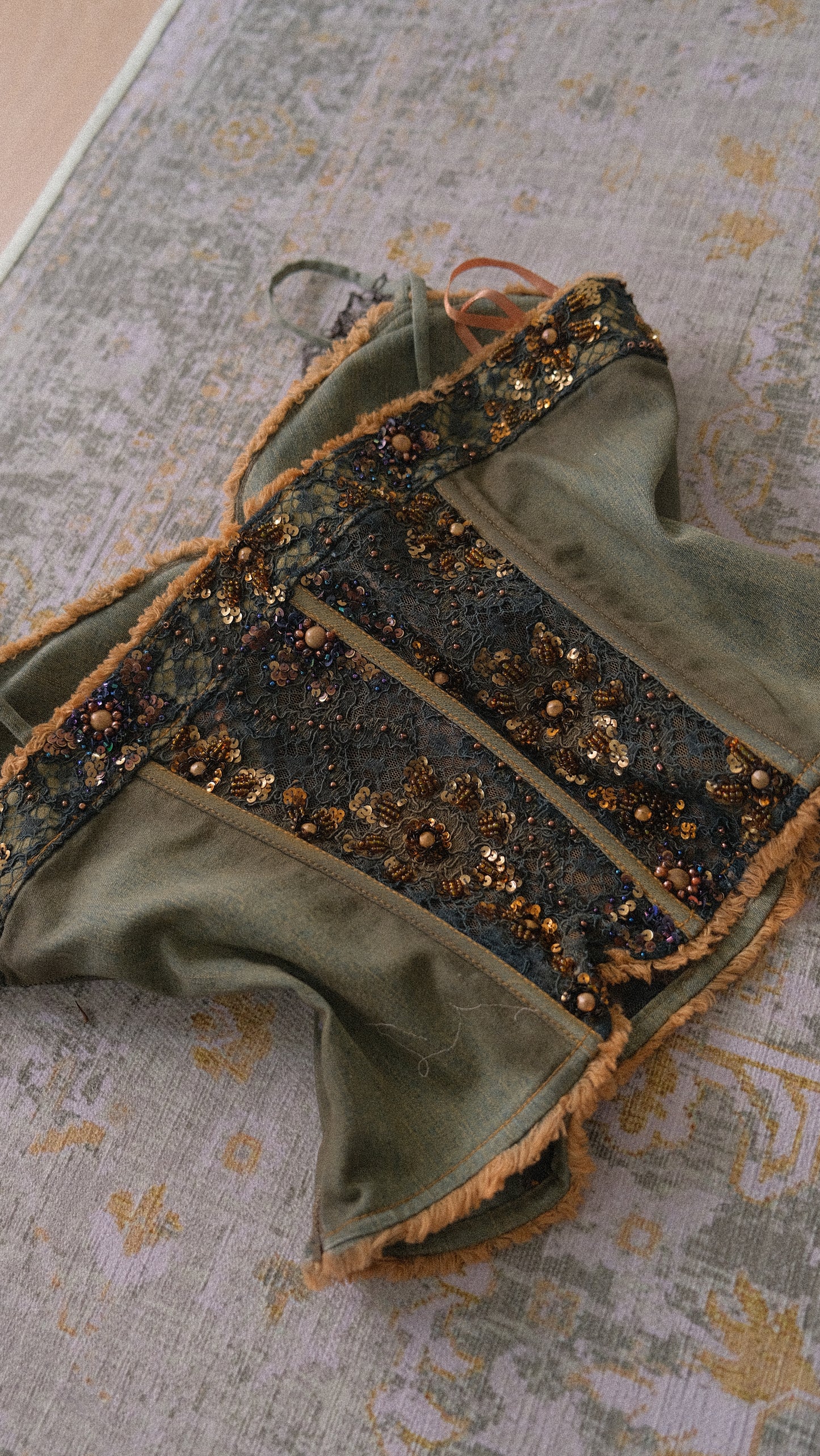Vintage Italian fae bustier (M)