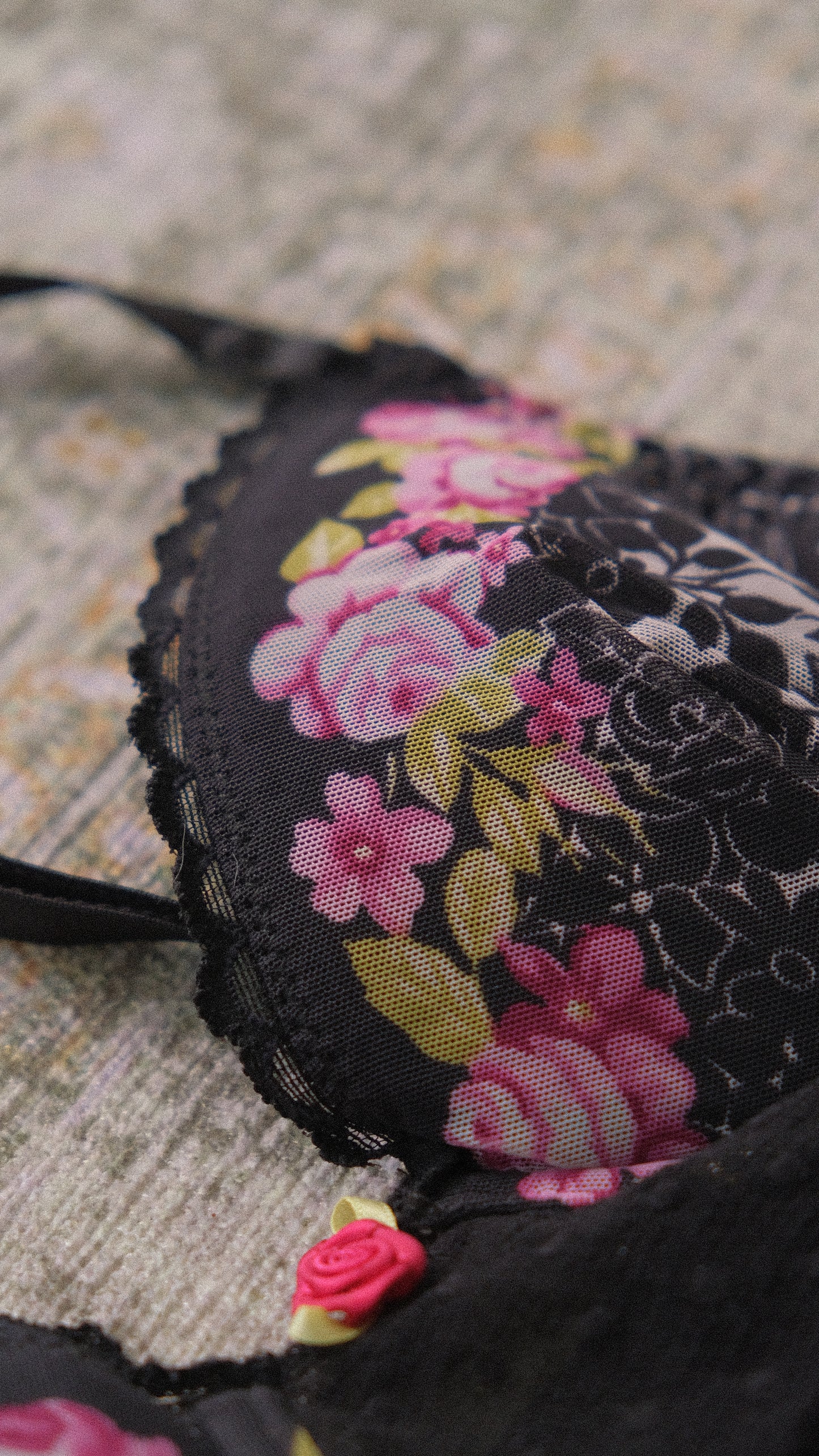Vintage Morgan lingerie 2 piece (32B/70B)