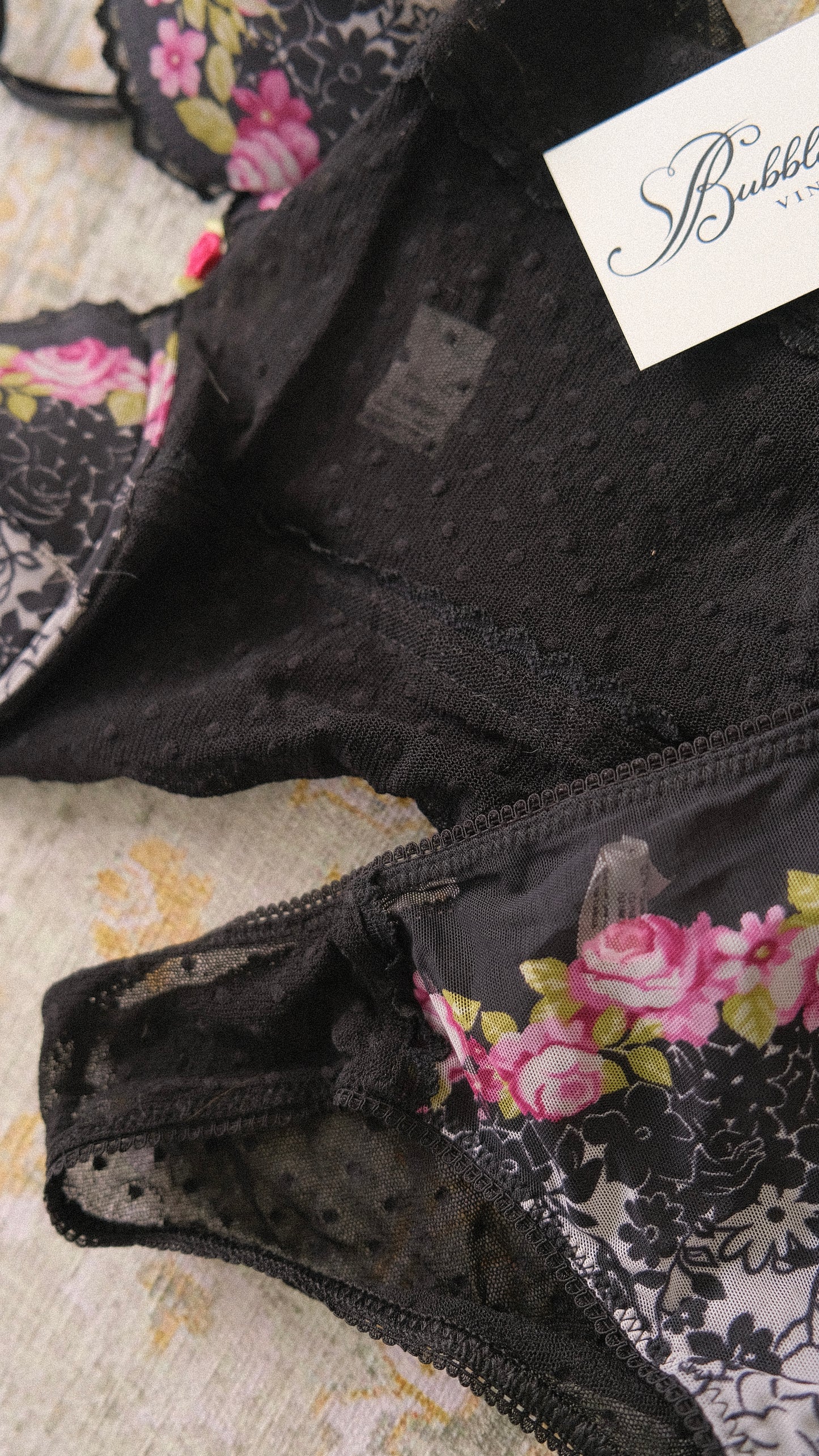 Vintage Morgan lingerie 2 piece (32B/70B)