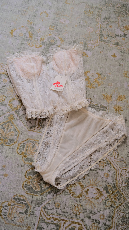 Vintage French set (65B/30B, S)
