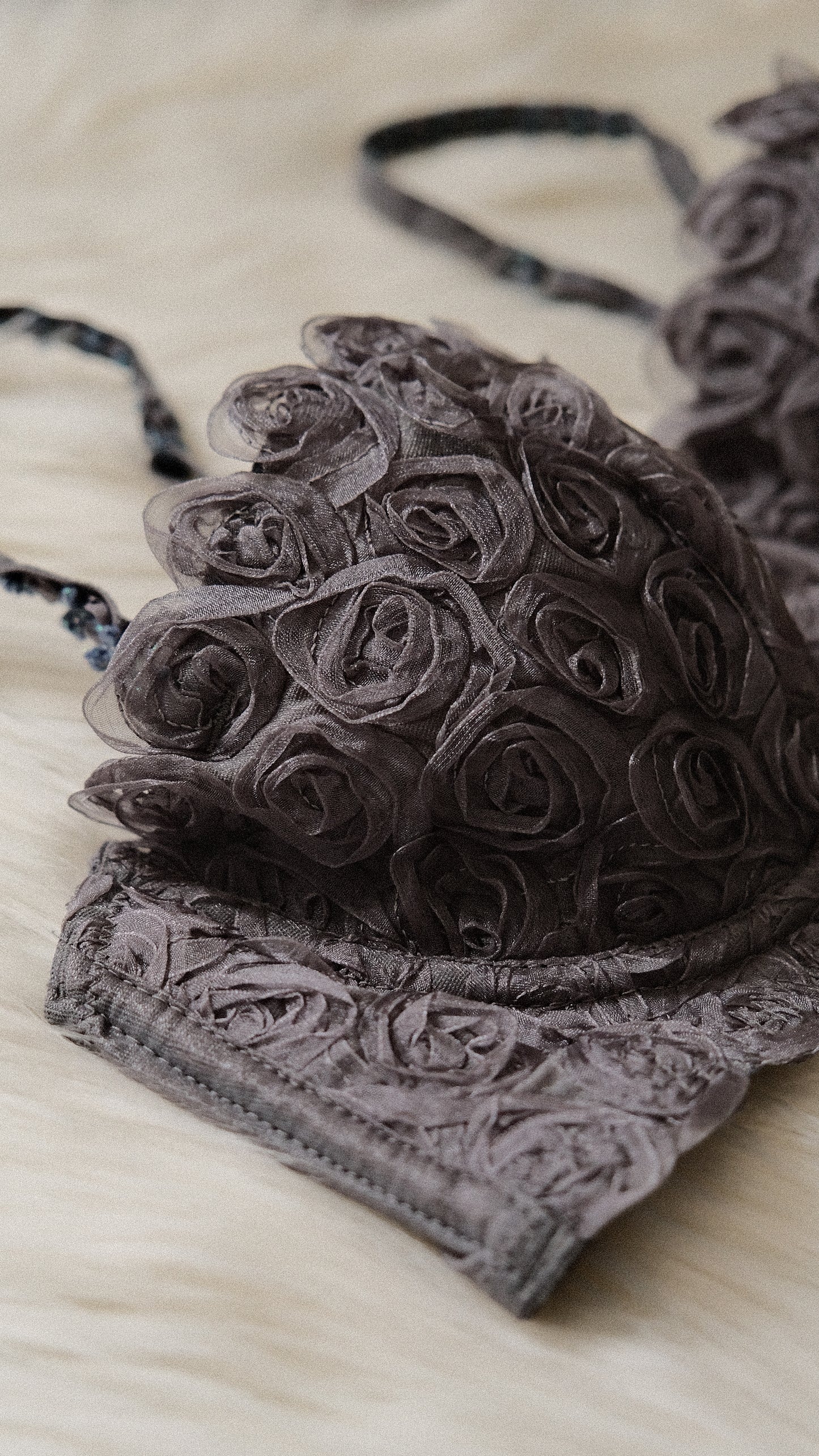 Vintage French Dovegrey Rose bra (75B/34B)
