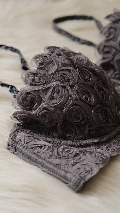 Vintage French Dovegrey Rose bra (75B/34B)