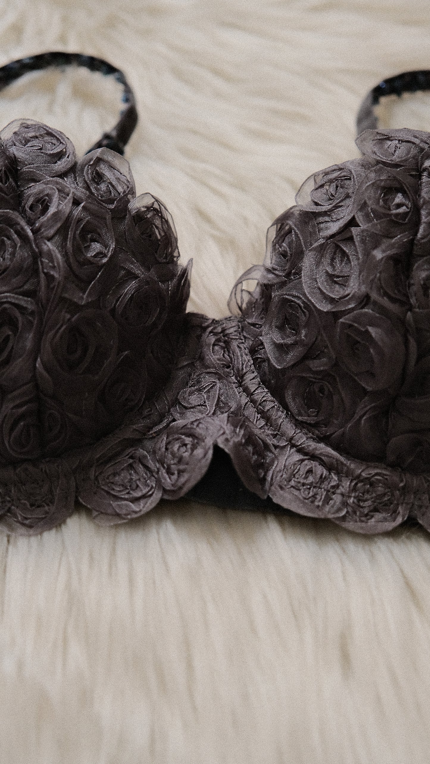 Vintage French Dovegrey Rose bra (75B/34B)