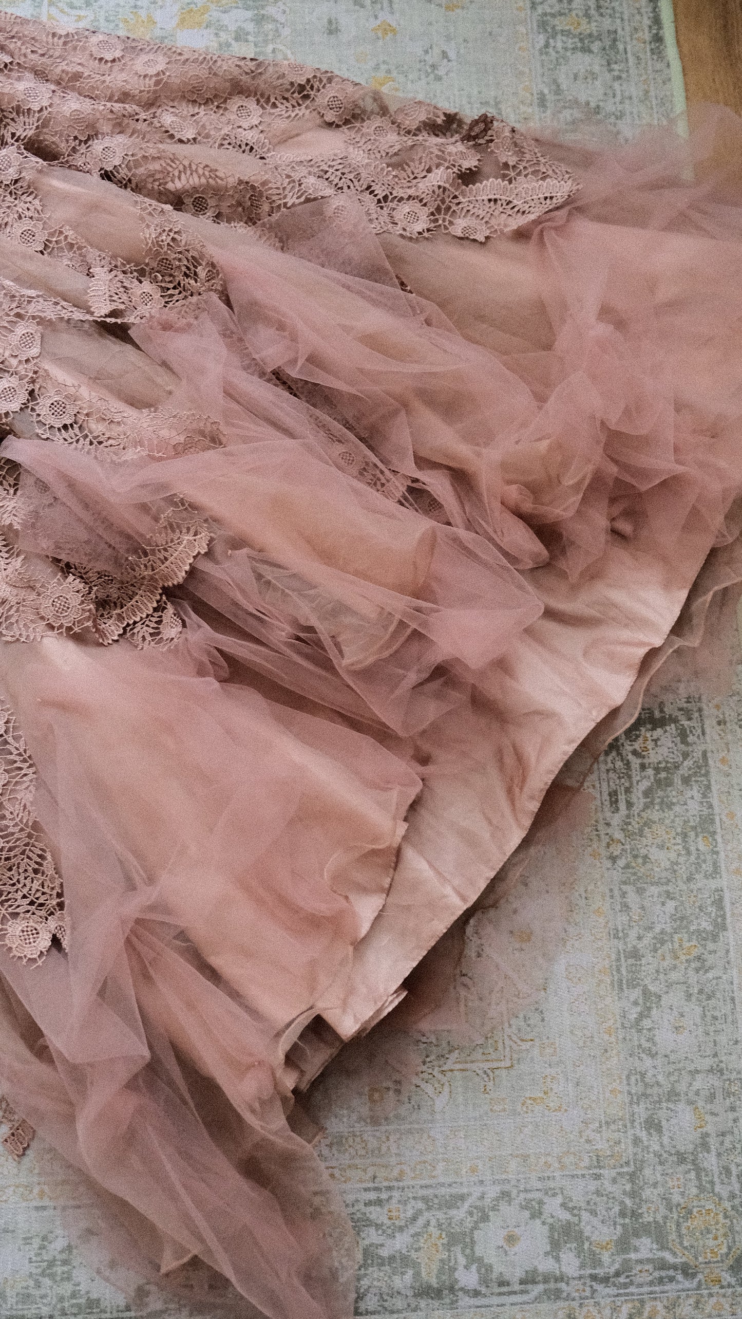 Blush Petal dress (M-L)