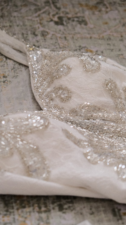Ice princess wedding dress (M/L, L)