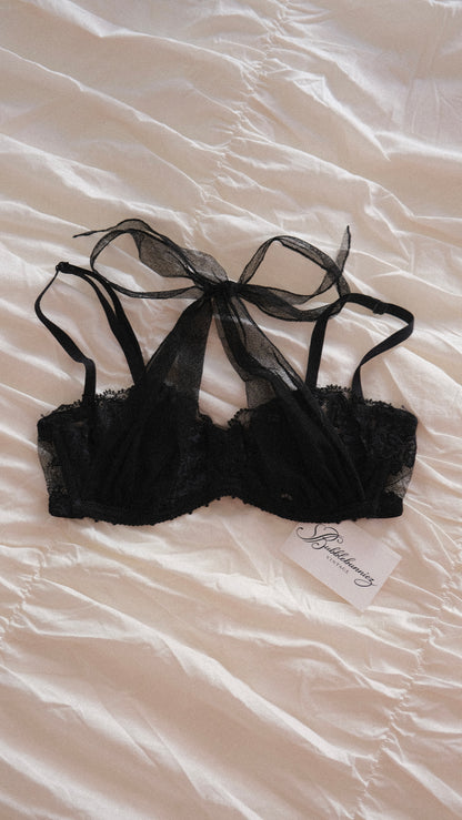 Vintage La Perla sheer ribbon bra (75B/34B)