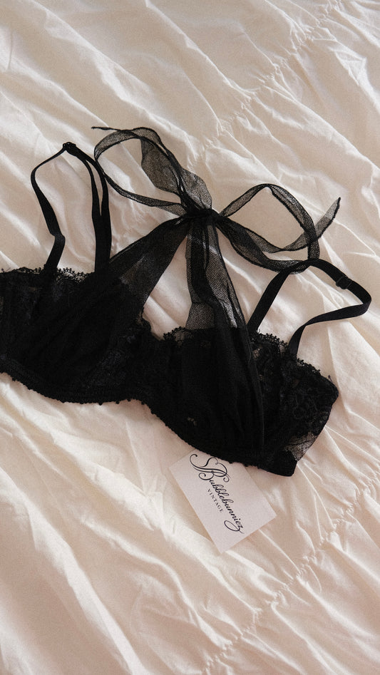 Vintage La Perla sheer ribbon bra (75B/34B)