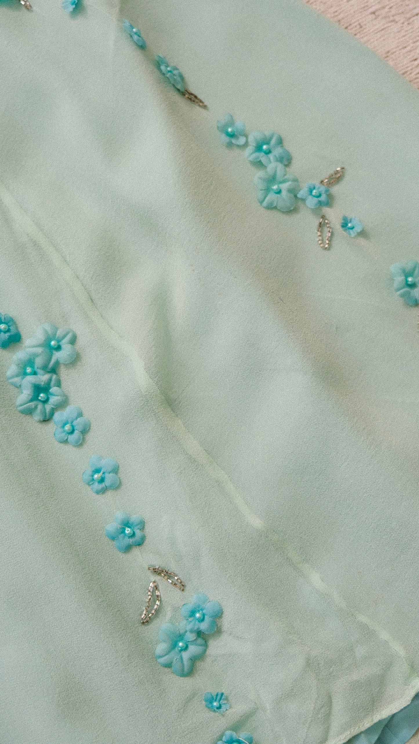 Frosted Florals dress (M, M/L)