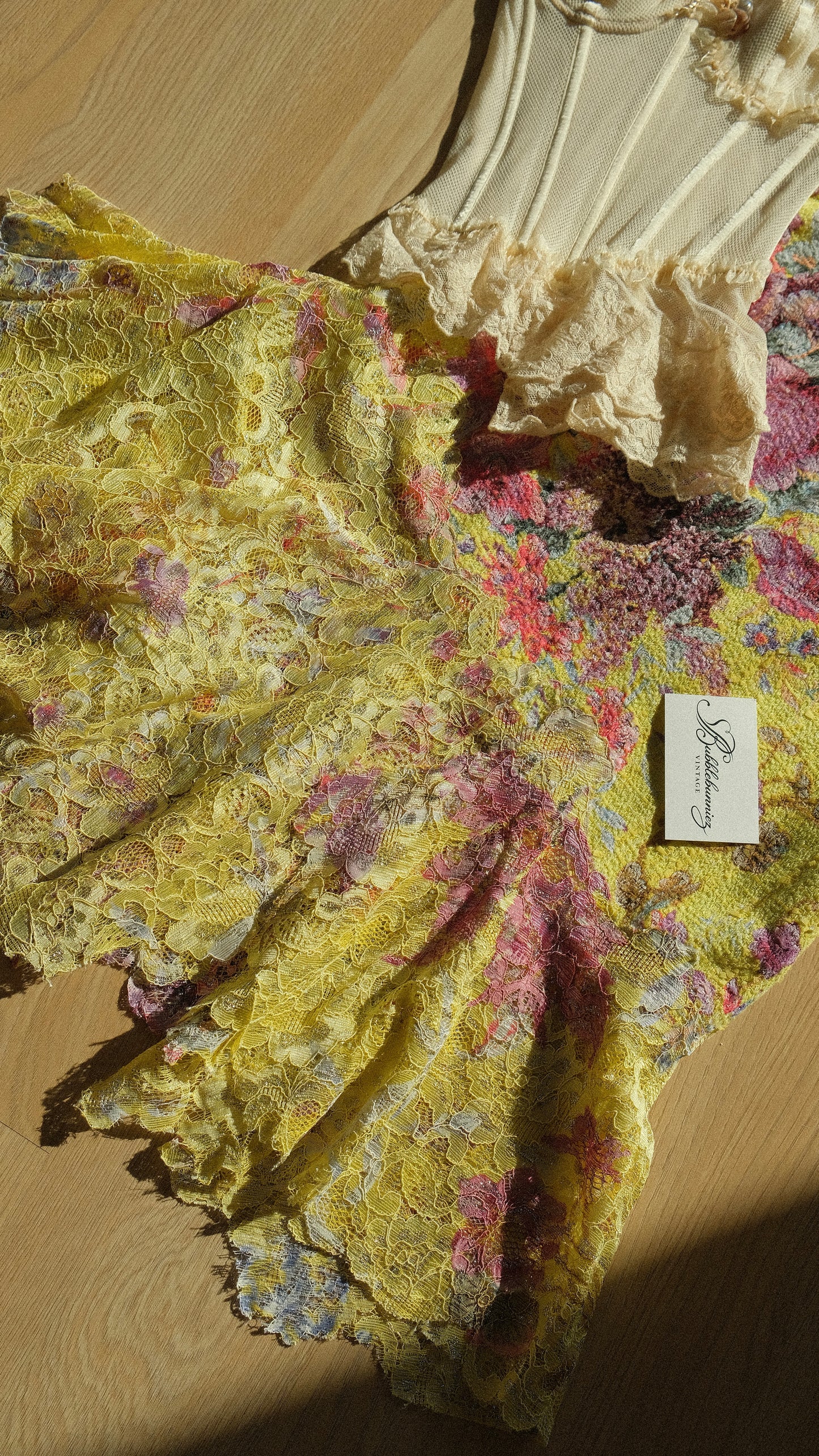 Vintage Italian yellow floral skirt (S-S/M)