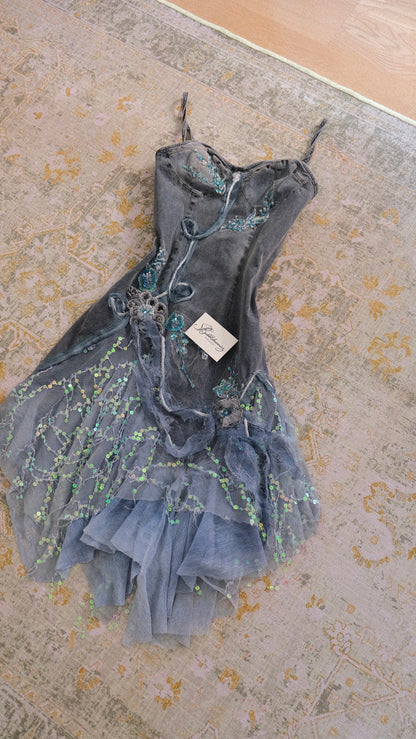 Vintage denim mermaid dress (M-L)