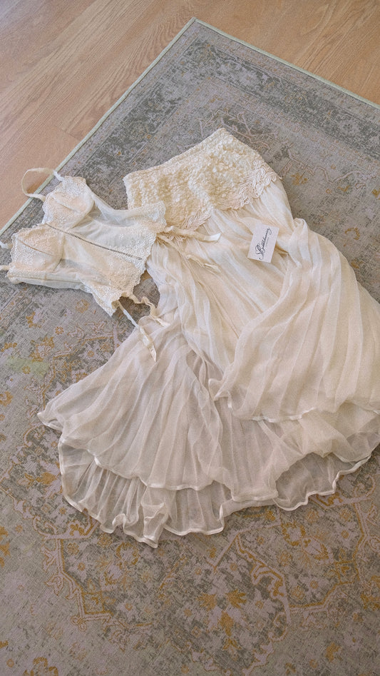 Vintage French bridal 3 piece set (S-M)