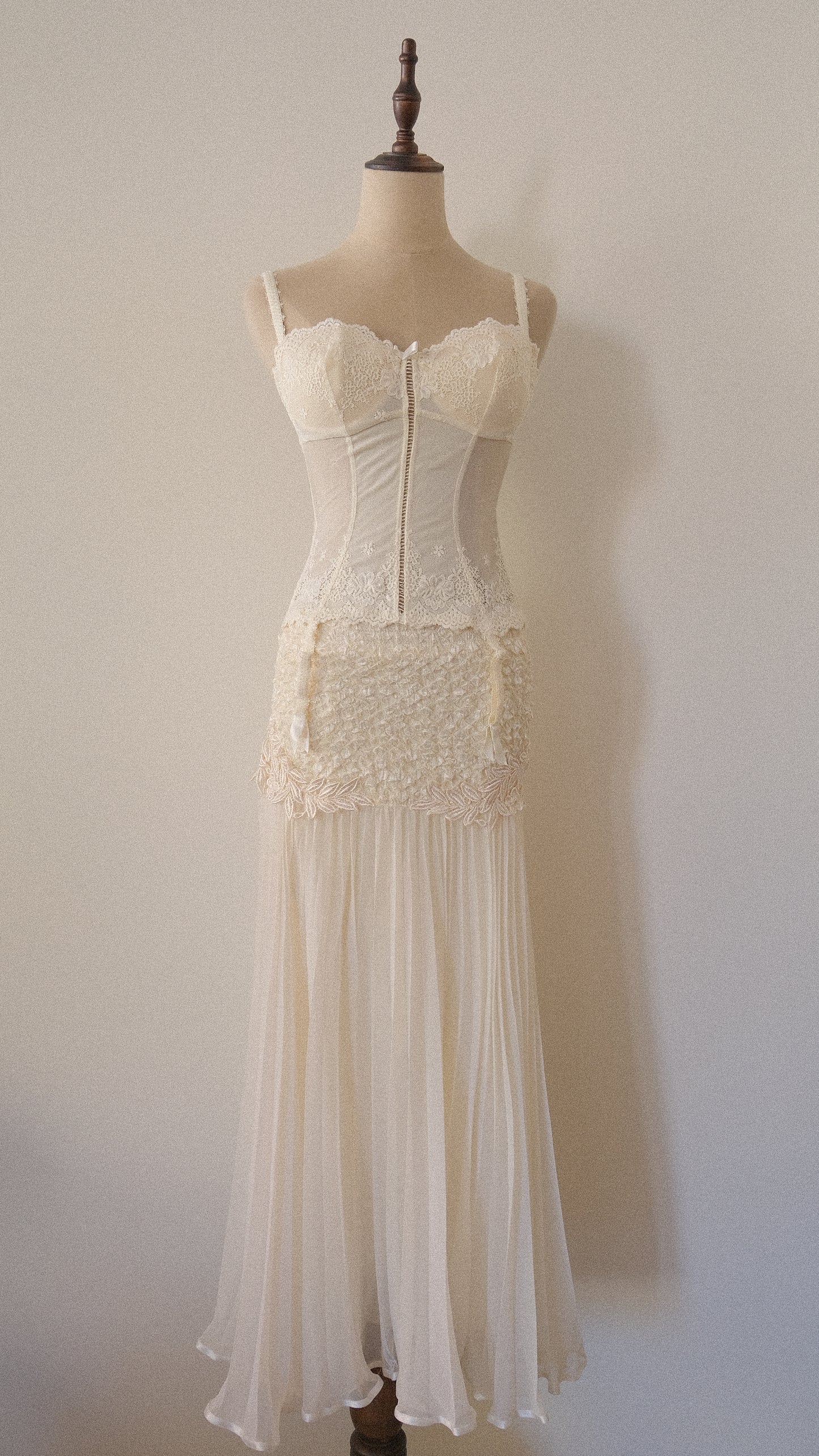 Vintage French bridal 3 piece set (S-M)