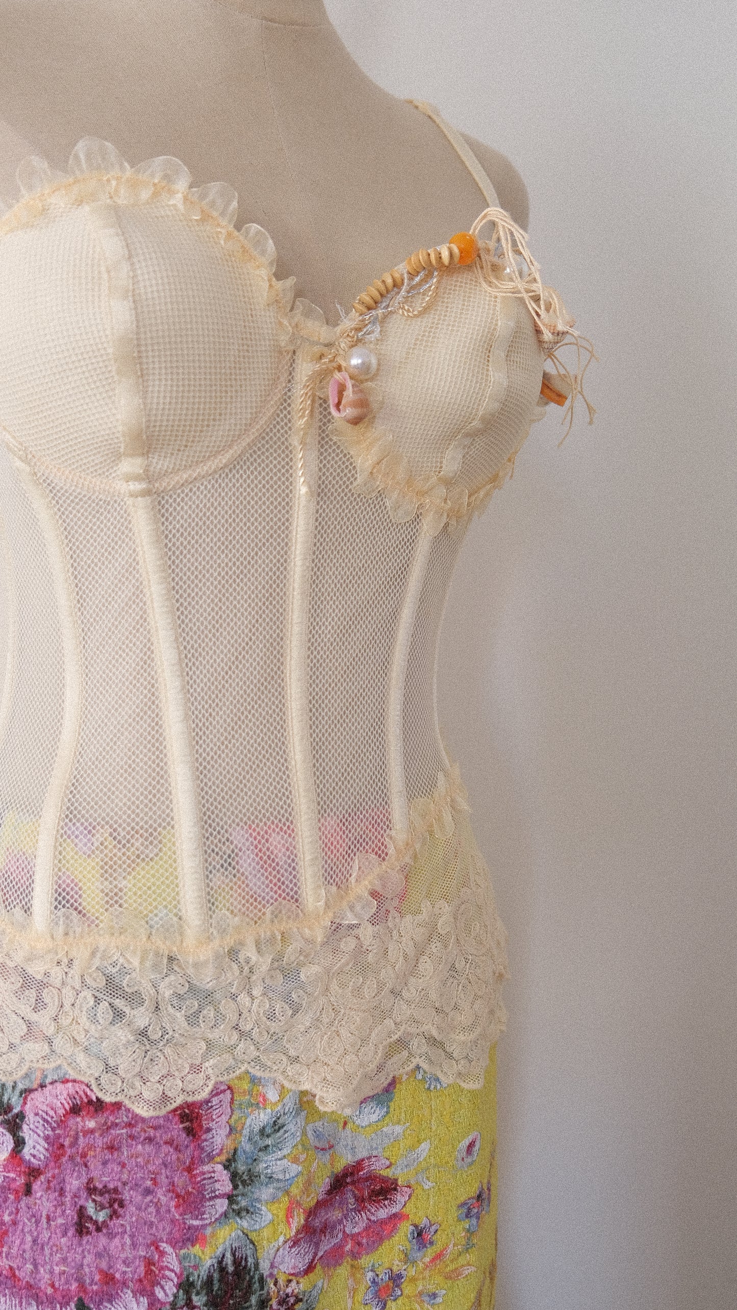 Vintage Italian yellow floral skirt (S-S/M)