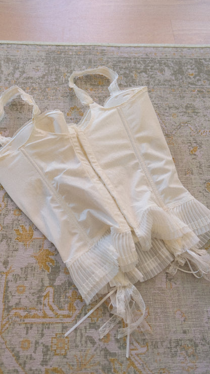 Vintage Chantal Thomass ruffle corset (80C/36C)
