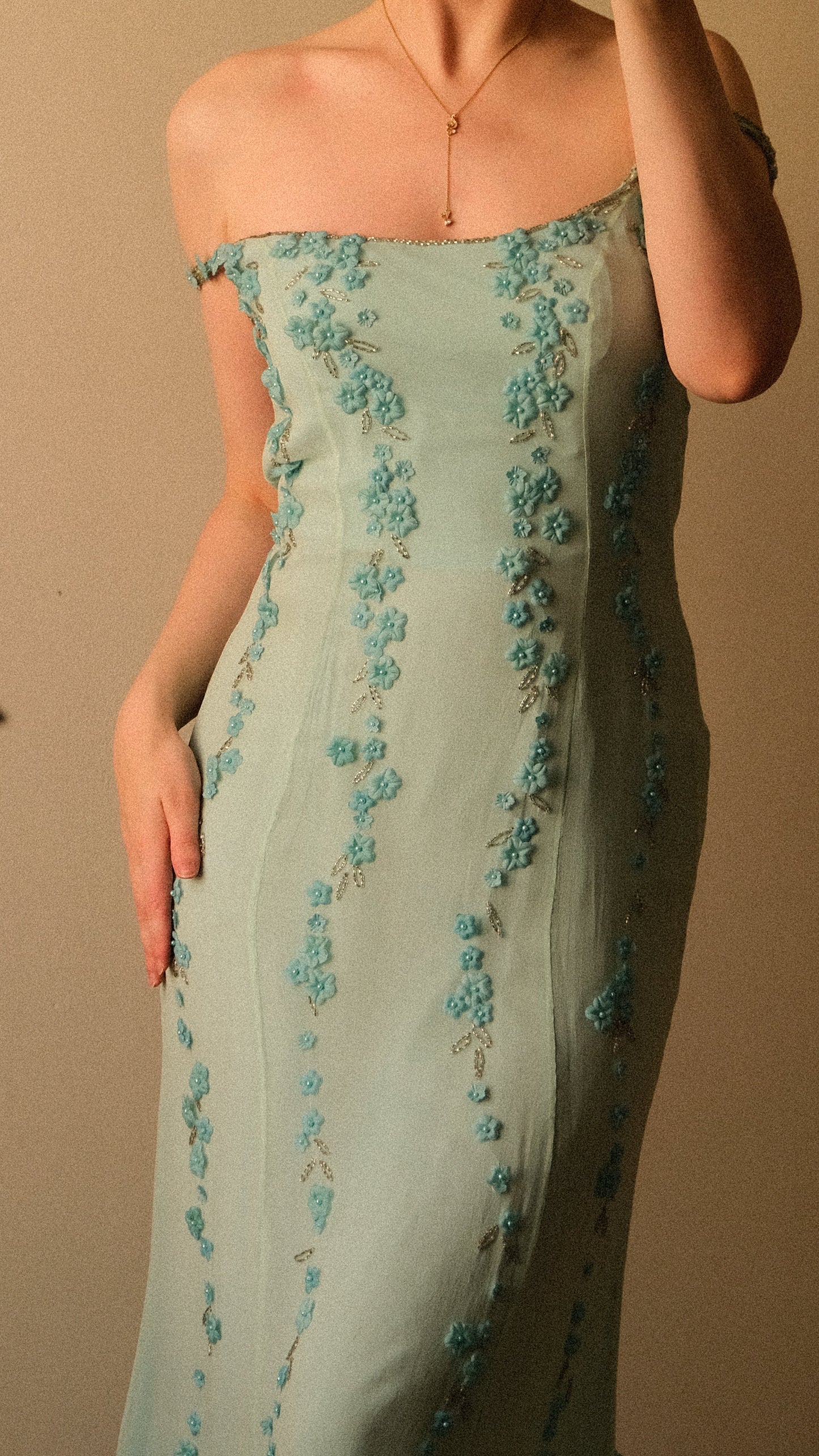 Frosted Florals dress (M, M/L)