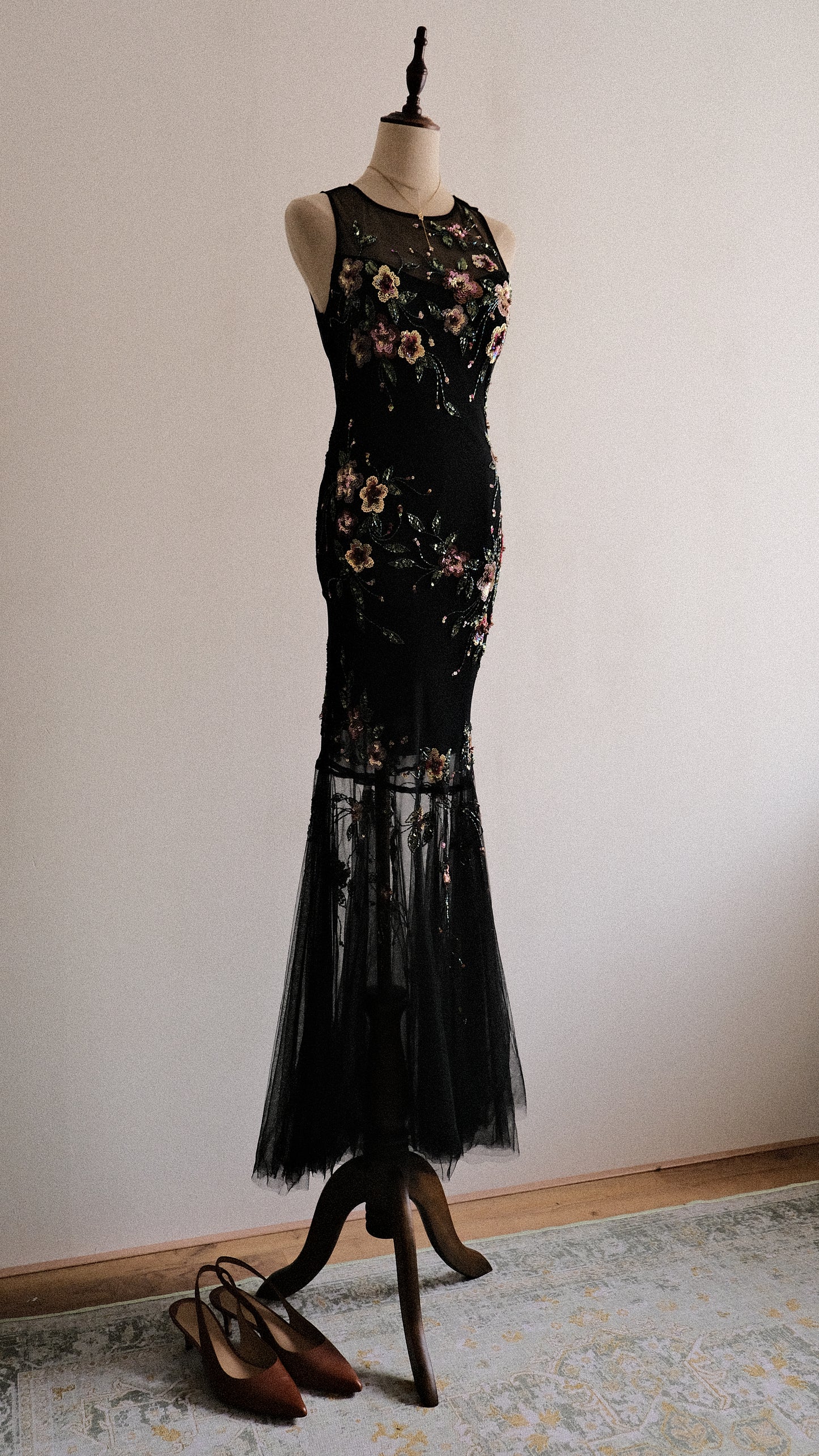 Floral Siren evening dress (M, M/L)