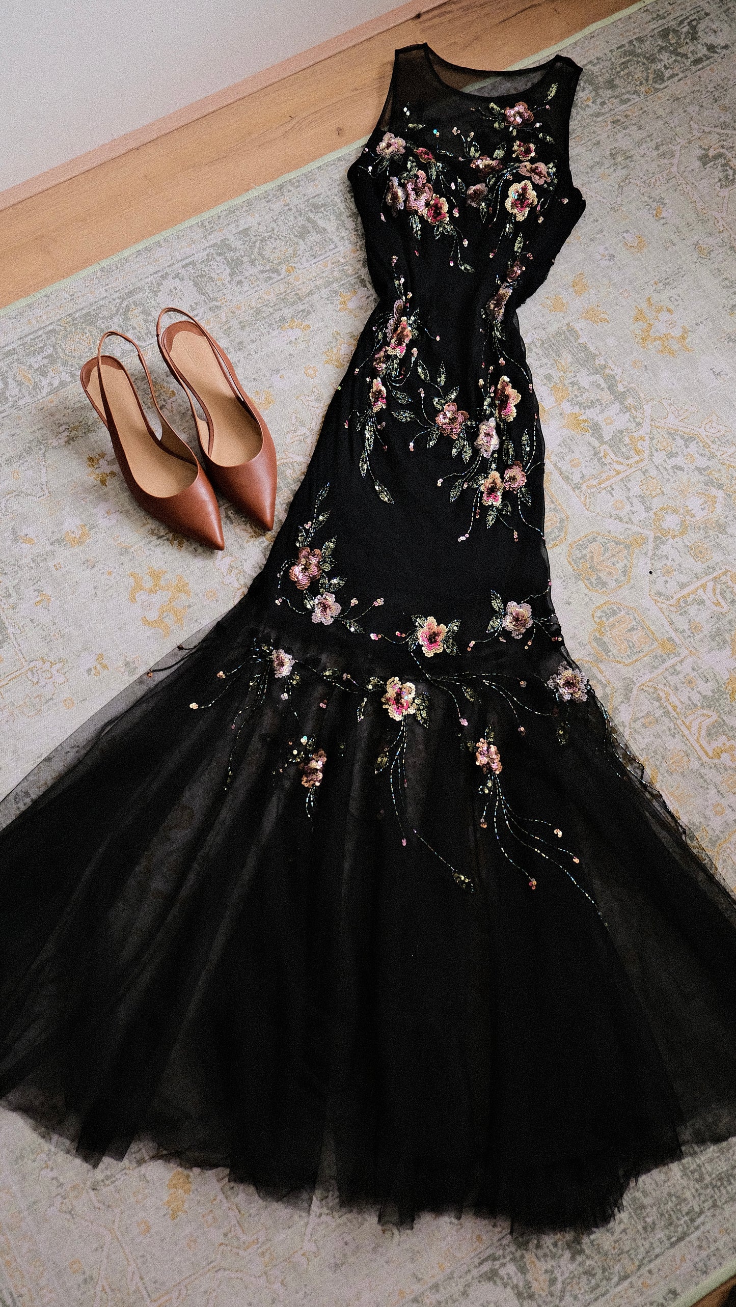 Floral Siren evening dress (M, M/L)