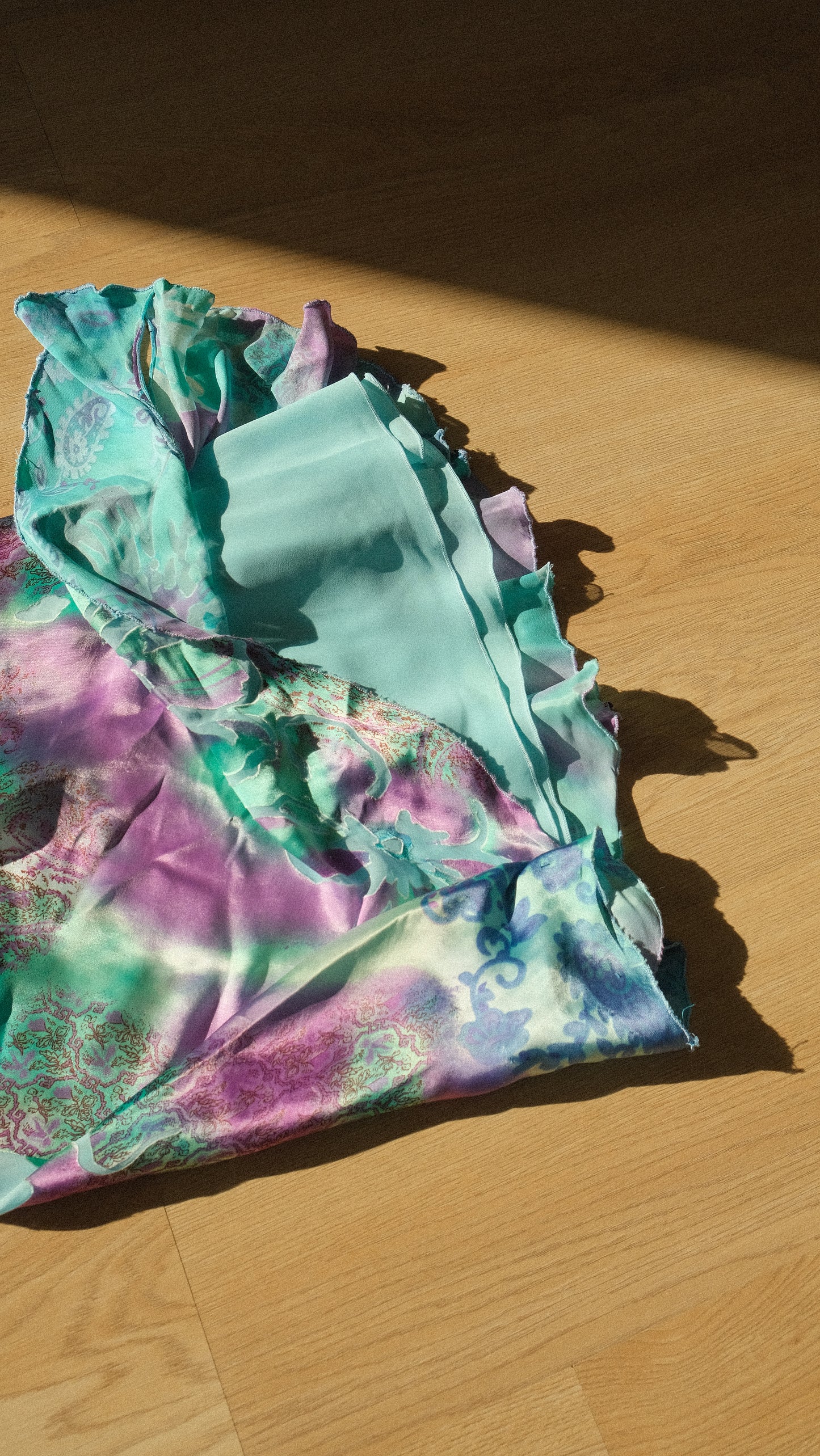 Turquoise and purple vintage dress (M)