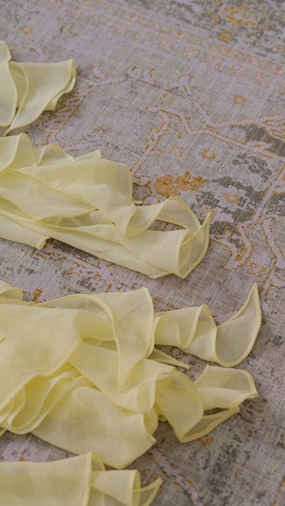 Vintage soft yellow ruffled 3 piece set (XS/S-S)