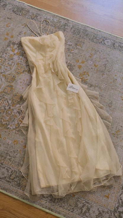 Vintage English ivory ruffle halterdress (S)